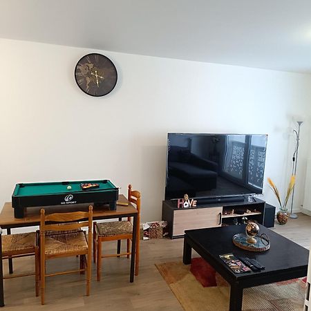 Chic Appartement F2 Conflans-Sainte-Honorine Exterior photo